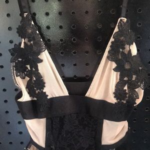 Beautiful laced lingerie set